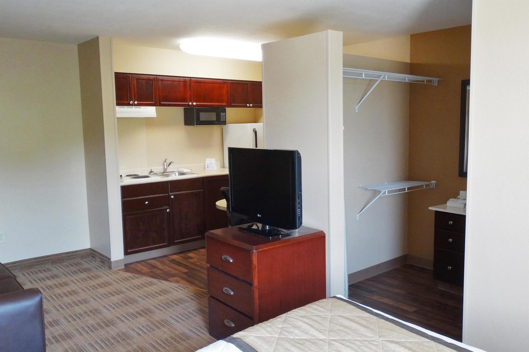 Extended Stay America Suites - Dallas - Vantage Point Dr Екстер'єр фото